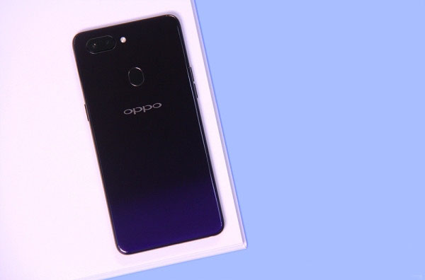 Oppo R15和vivo X21哪个好？vivo X21和oppo R15全面区别对比评测 【iis7站长之家】