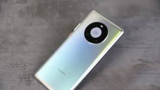 2020华为mate40,华为mate40真实图片 华为mate40pro和华为p50pro哪个好 华为mate40pro和华为p50pro区